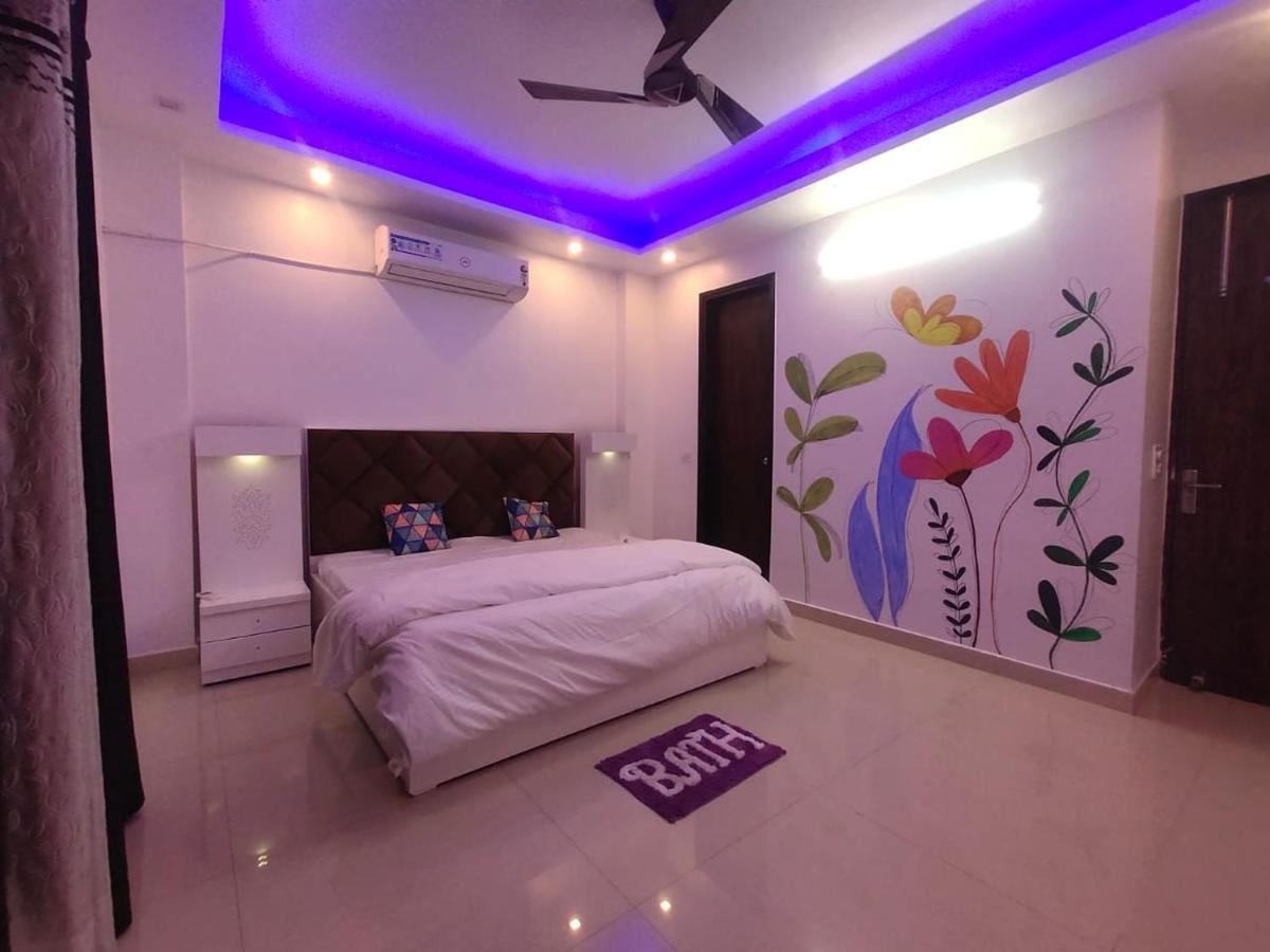 Own Stay New Delhi Buitenkant foto